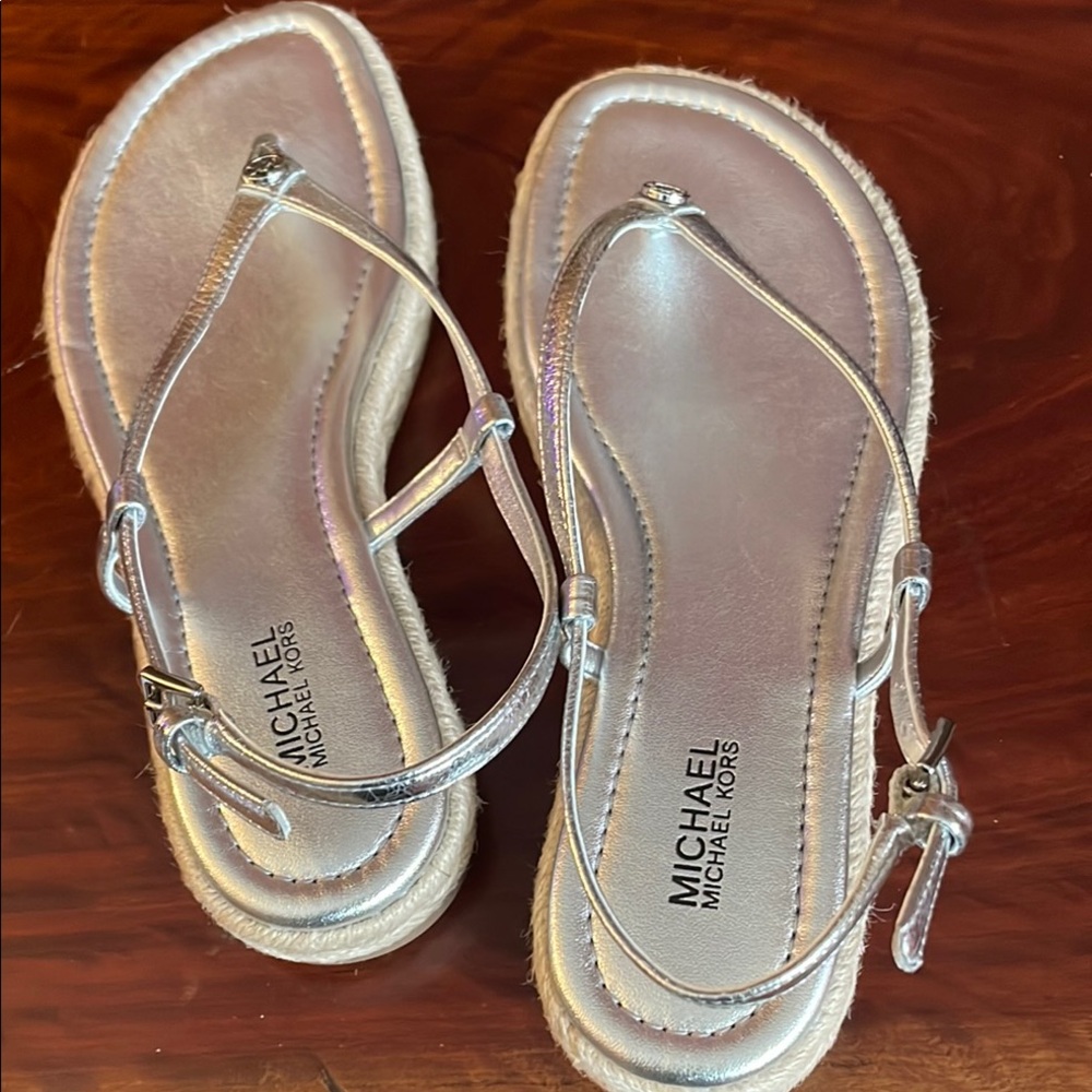 Michael Kors Women's Silver Sandals - Picture 2 of 4